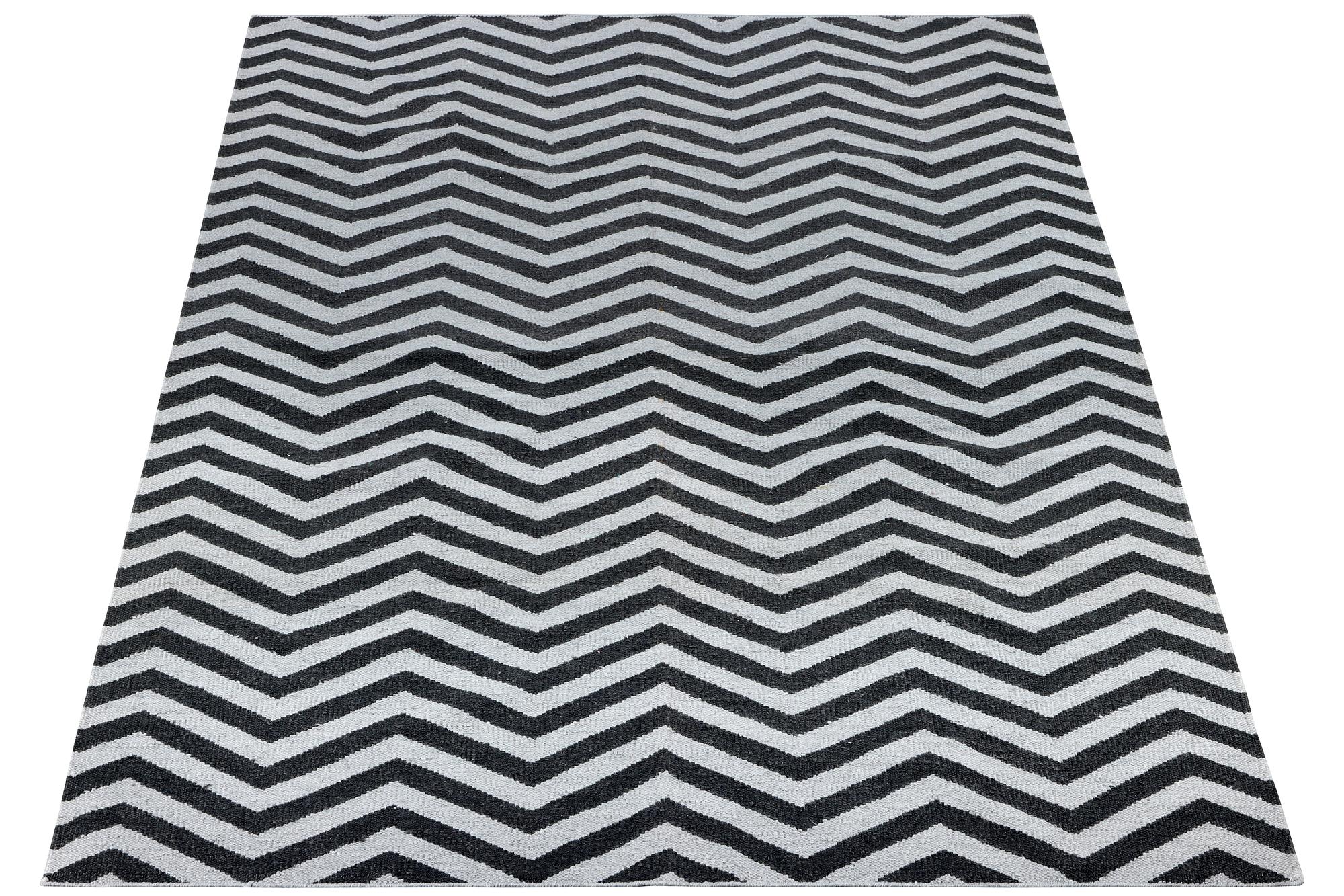 Matta, Kelim med modern design, ca. 230 x 163 cm.