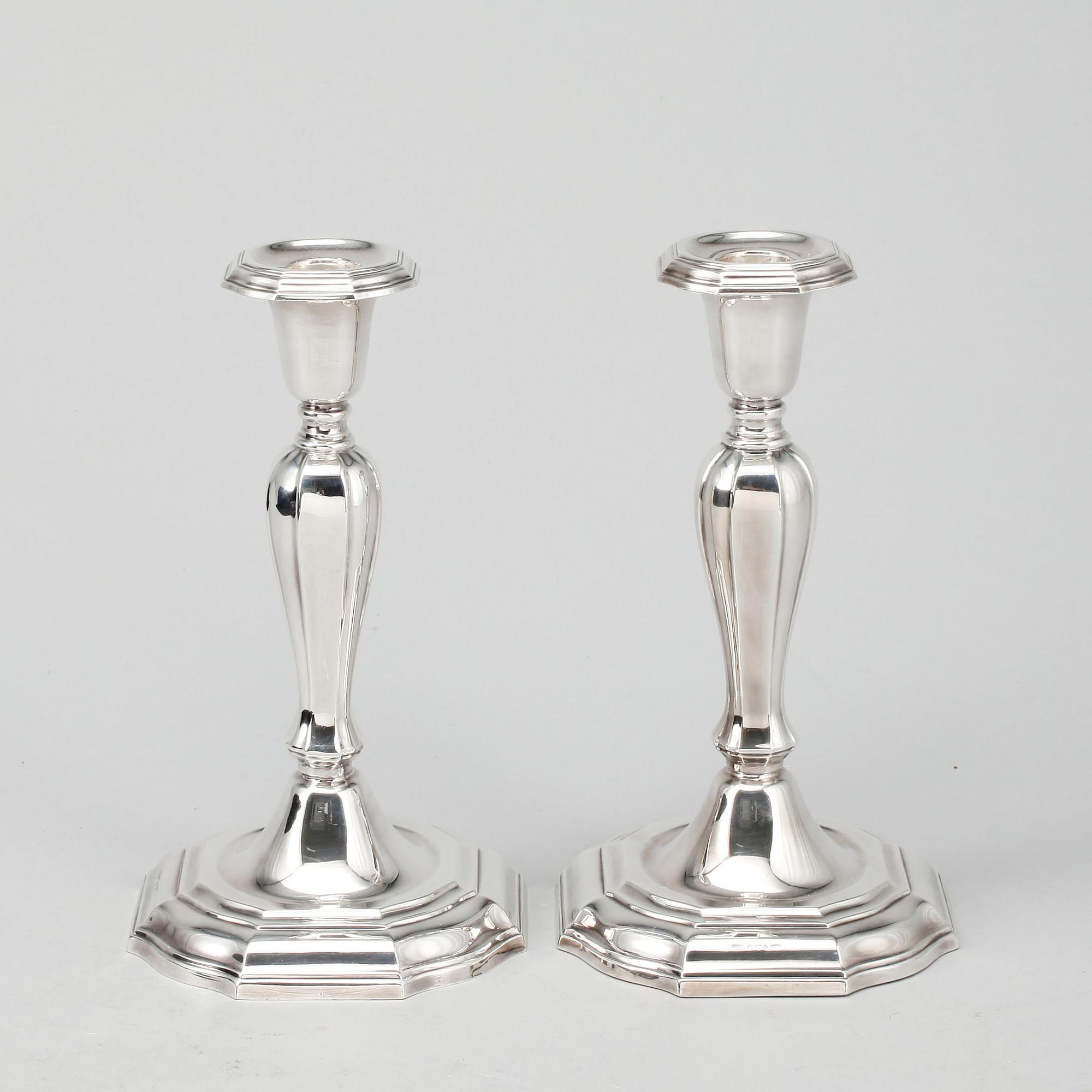 LJUSSTAKAR, ett par, silver, barockstil, GAB Stockholm 1964.