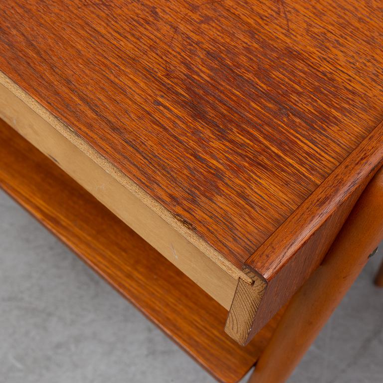 A pair of teak bedside tables, Aktiebolag Carlström & Co, Bjärum, 1950/60's.