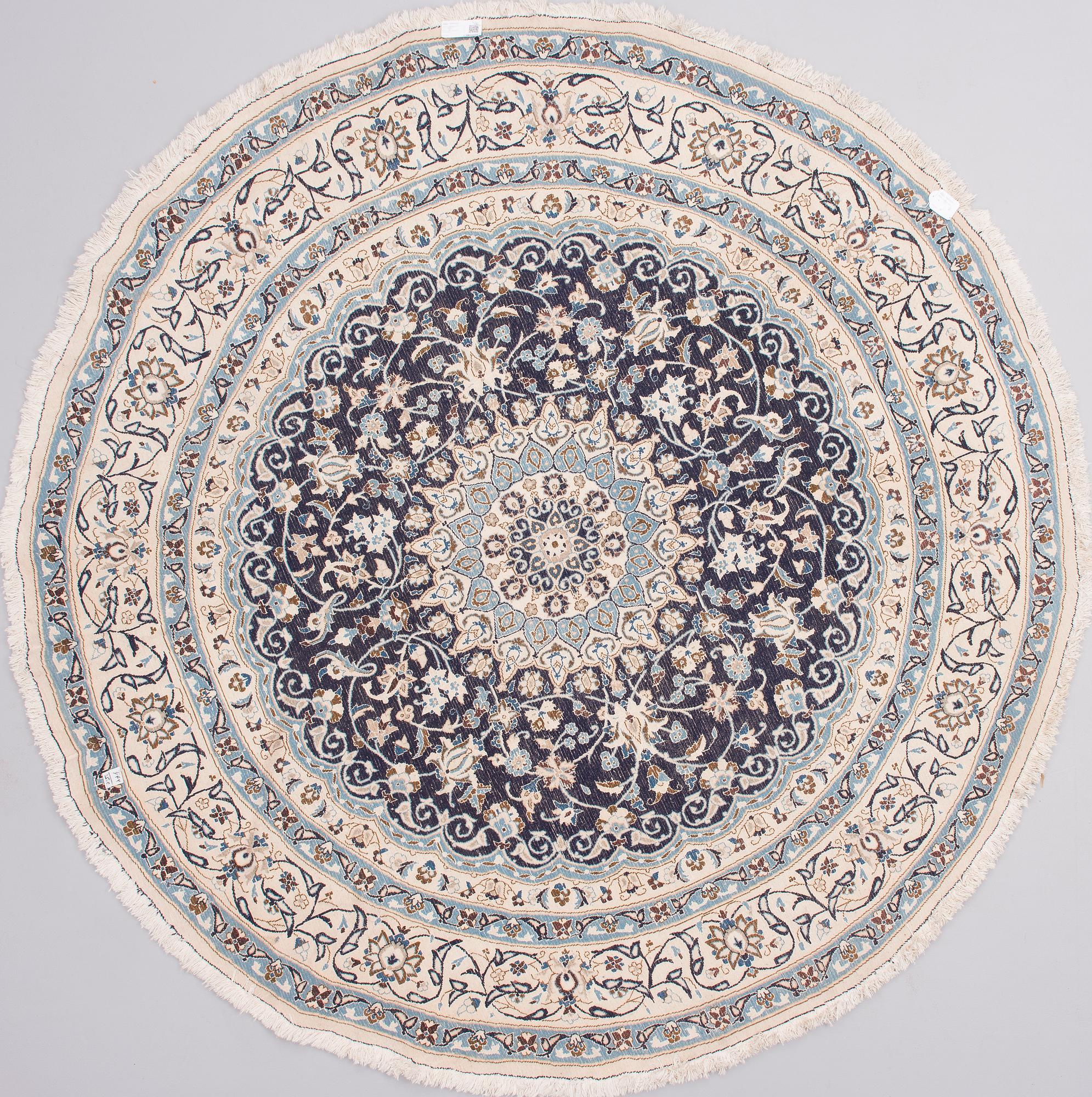 MATTO, Nain Kashmar, käsinsolmittu.