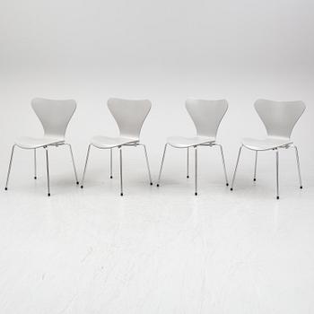 ARNE JACOBSEN, four 'Series 7' chairs from Fritz Hansen, Denmark.