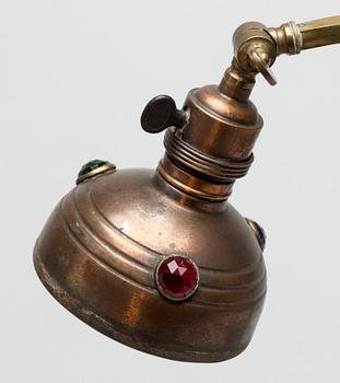 BORDSLAMPA, jugend. 1900-talets början.