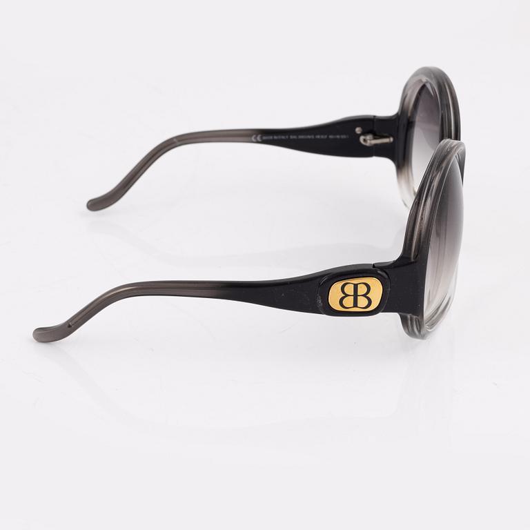 Balenciaga, a pair of sunglasses "Retro", 2009.