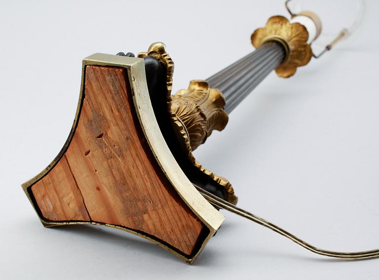 BORDSLAMPA, empirestil, 1800-talets andra hälft.