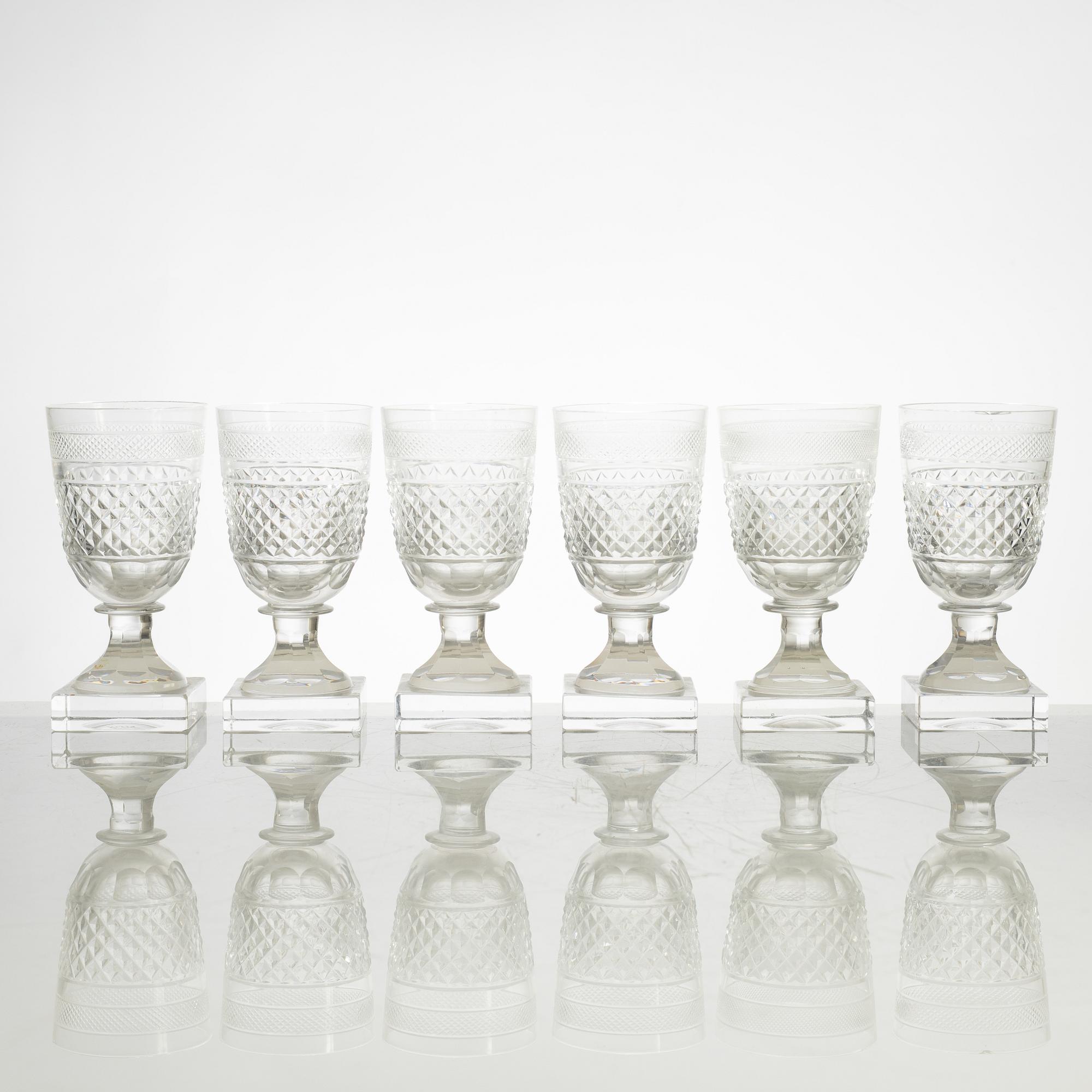 Elis Bergh, twelve "Kent" wine glasses, Kosta, Sweden.