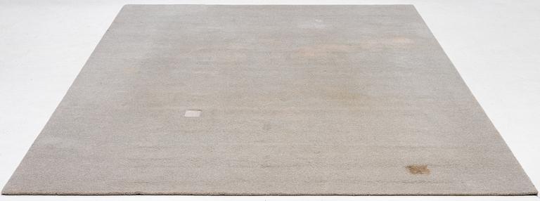 An Ogeborg carpet, c. 400 x 300 cm.