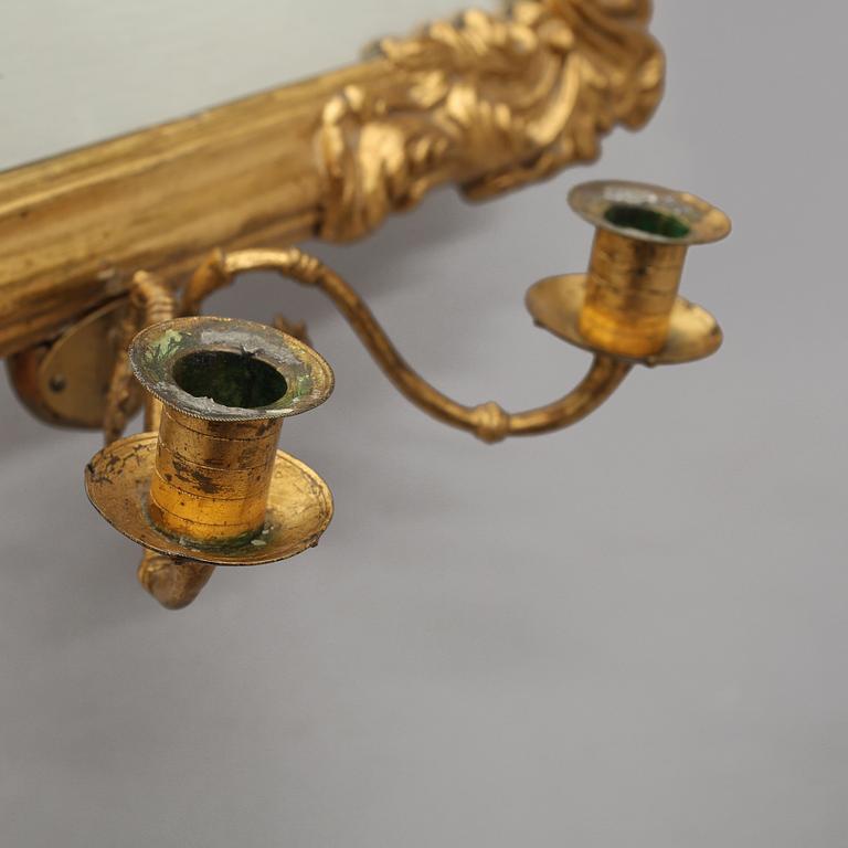 SPEGLAR, ett par, nyrokoko, 1800-talets senare hälft.