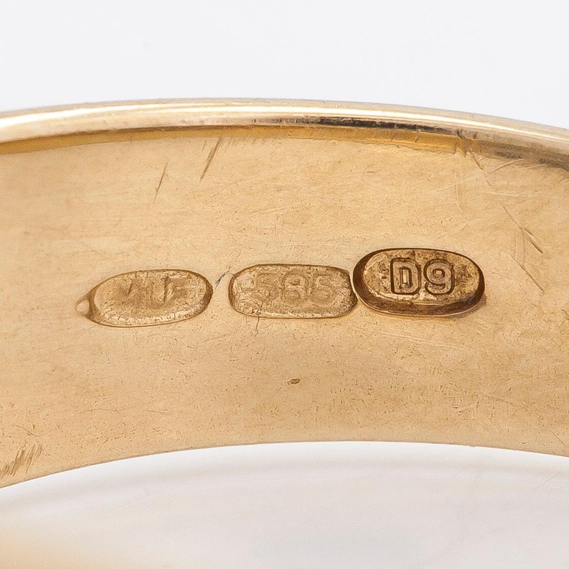 A 14K gold ring, diamonds totalling approx. 0.30 ct, Morris Lindblom & Co, Turku 2005.