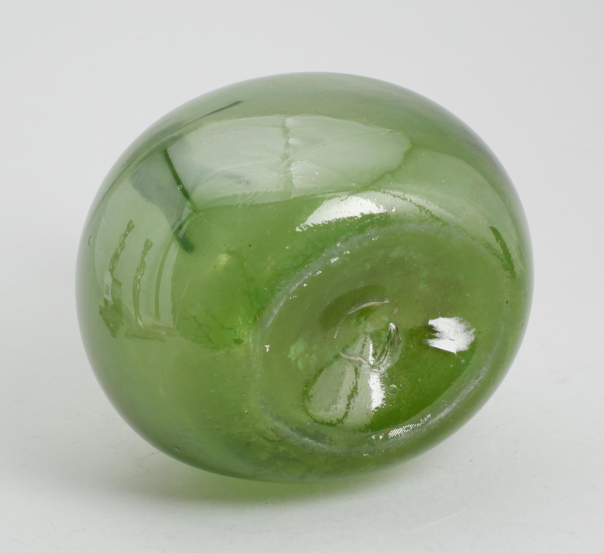 FLASKA, grönt glas, 1700-/1800-tal.