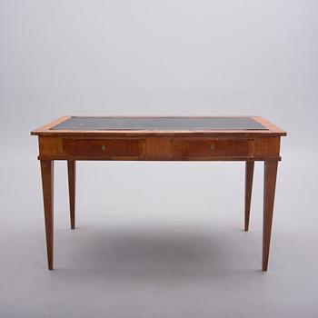 SKRIVBORD, sengustaviansk stil, 1800-talets senare hälft.