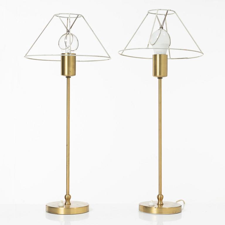 Josef Frank, a pair of model G 2332 table lamps, Svenskt Tenn.