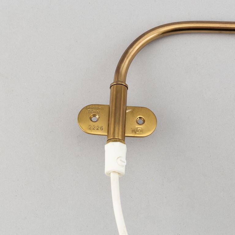 Josef Frank, vägglampa, modell nr 2226, Firma Svenskt Tenn.