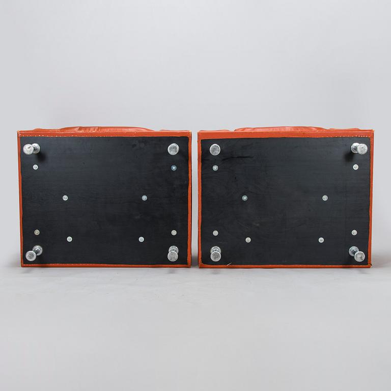 Yrjö Kukkapuro, nojatuoleja, pari, "Variaatio", tilaustyö, Haimi, 1970-luvun loppu.