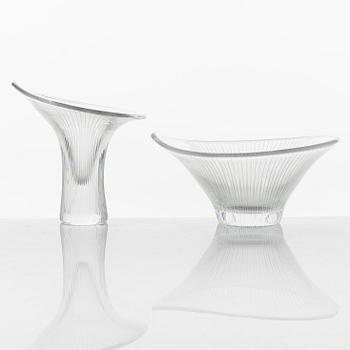 Tapio Wirkkala, skål samt vas, glas, "Kantarelli", Iittala, Finland.