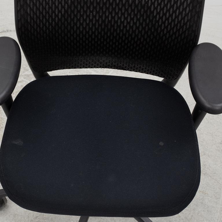 Antonio Citterio, office chair, "ID Mesh", Vitra, contemporary.