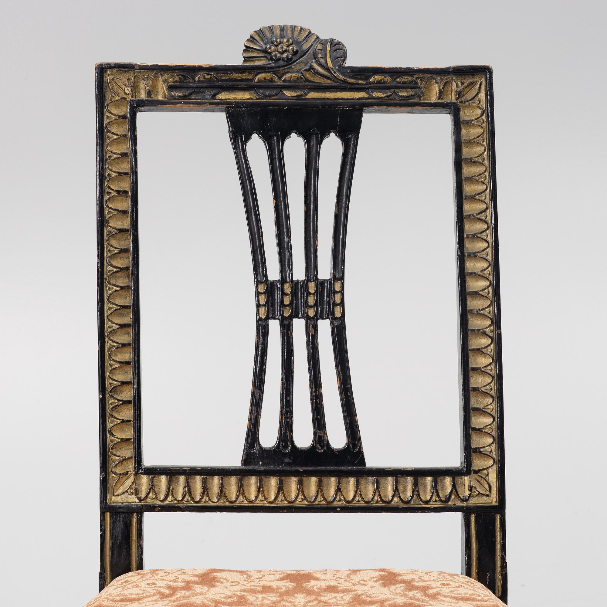 Stolar, 3 st snarlika, Lindome, sengustavianska, omkring år 1800.