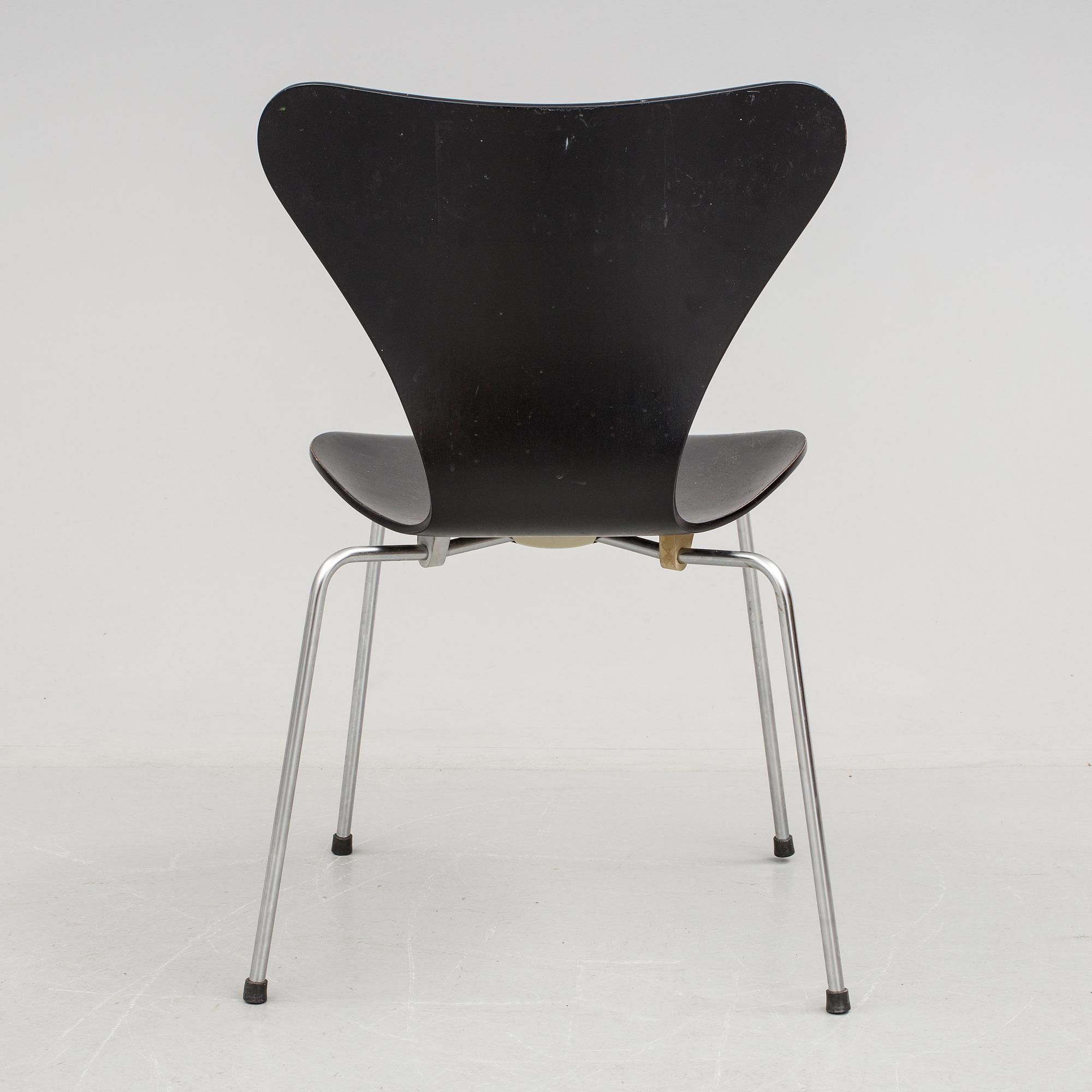 STOL, "Sjuan", Arne Jacobsen för Fritz Hansen, Danmark 1968.