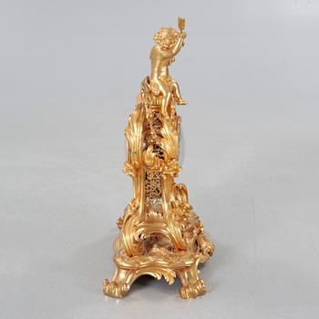 A table clock, clockwork marked "Vr PAILLARD A PARIS, RODIER A PARIS", mid/second half of the 19th century.