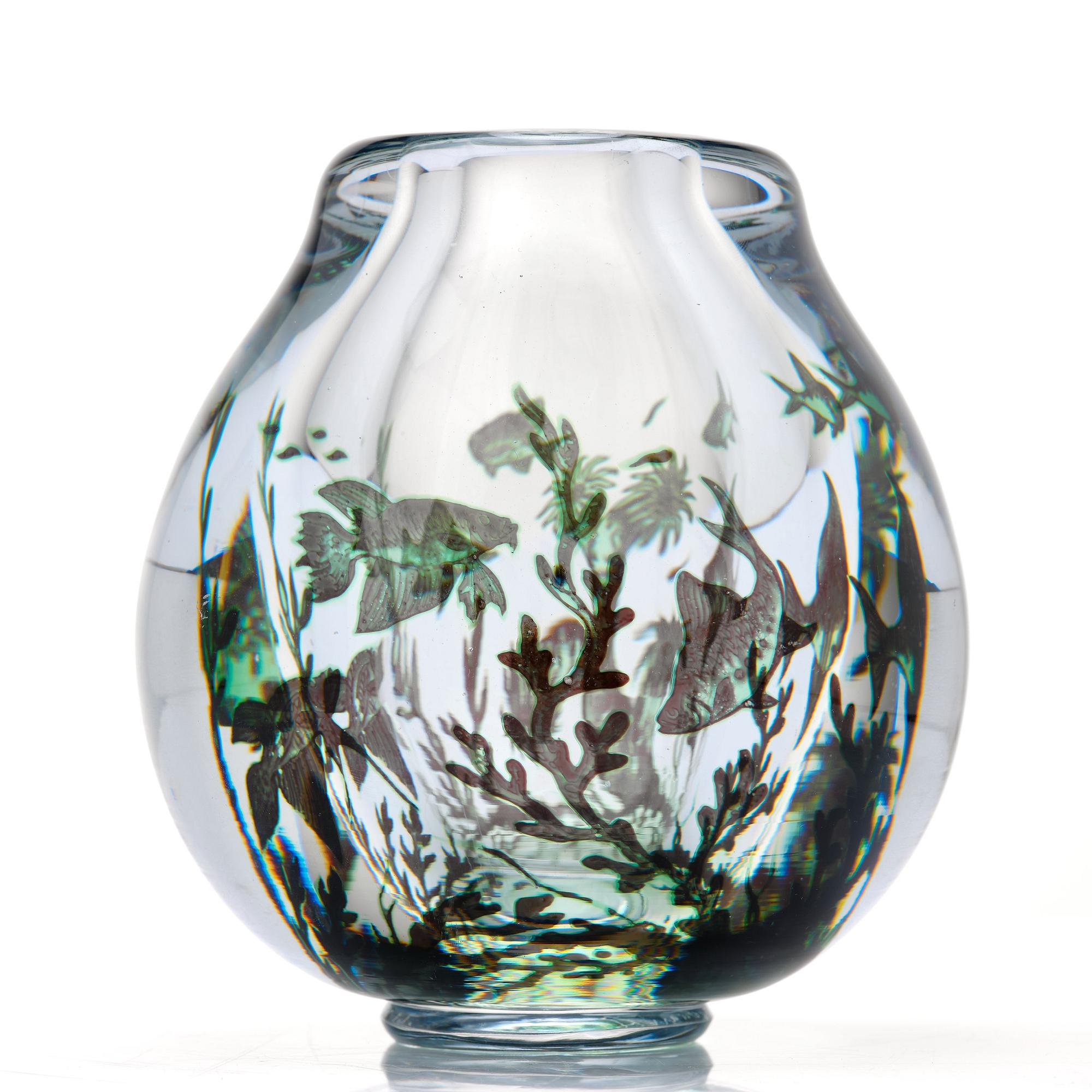 Edward Hald, a "fish graal" glass vase, Orrefors, Sweden 1945.