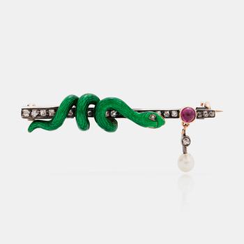 558. An enamel serpent brooch with a cabochon cut ruby, old- and rose cut diamonds and a pearl.