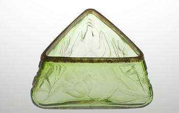 VAS, slipat glas, Art Nouveau, ca 1900.