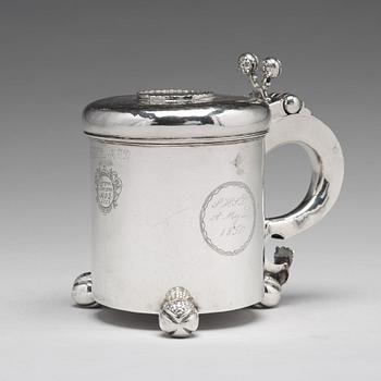 Niels Gertsen Thorbrügger, dryckeskanna, silver, Kolding (verksam 1710-1762).