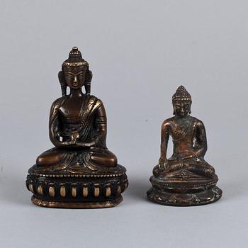 SKULPTURER, 2 st, brons, orientaliska, 1800/1900-tal samt 1900-tal.