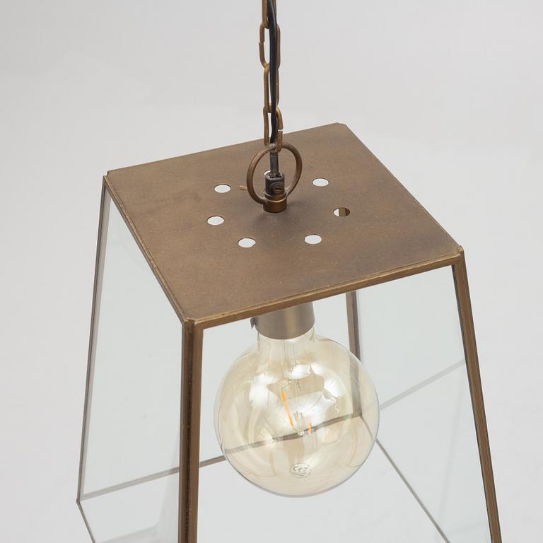 A pair of "Slim City" ceiling lamps from Artwood.