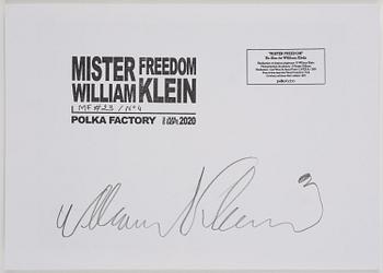 William Klein, ”Mister Freedom koffert - full set edition”, 2020.