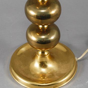 BORDSLAMPA, 1900-talets andra hälft.