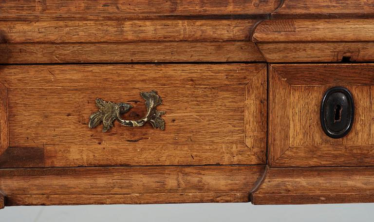 SKÅP, barock, 1700-talets första hälft.