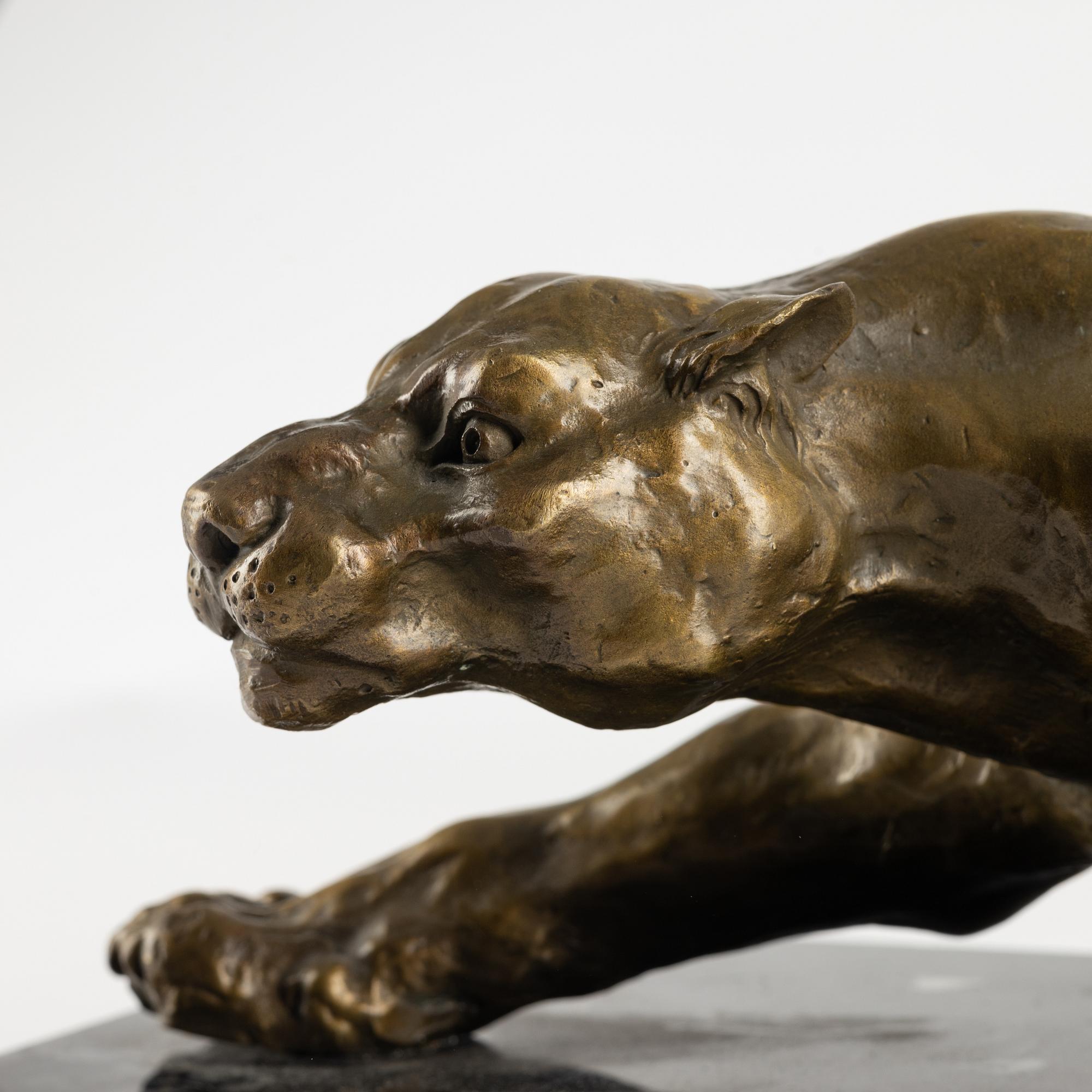 Sculpture, patinated bronze. Mounted on marble stand, second half of the 20th Century.