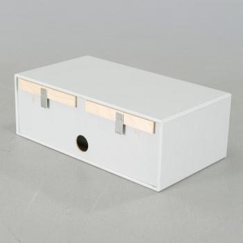 VÄGGSKÅP/MEDIAHYLLA, Montana, Danmark, 2000-tal.