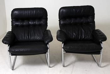 FÅTÖLJER, ett par, Dux.