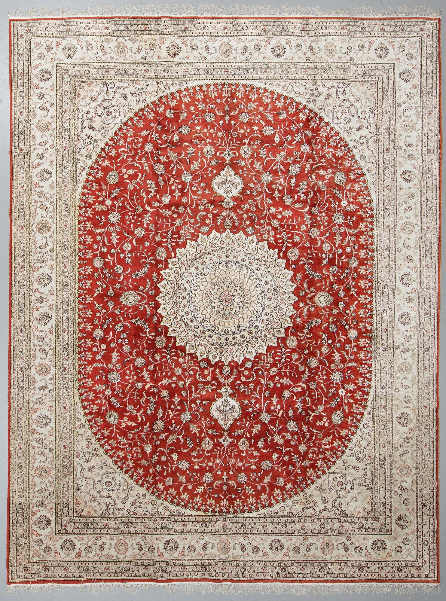 Matta, silke, Kina, ca 364 x 273 cm.