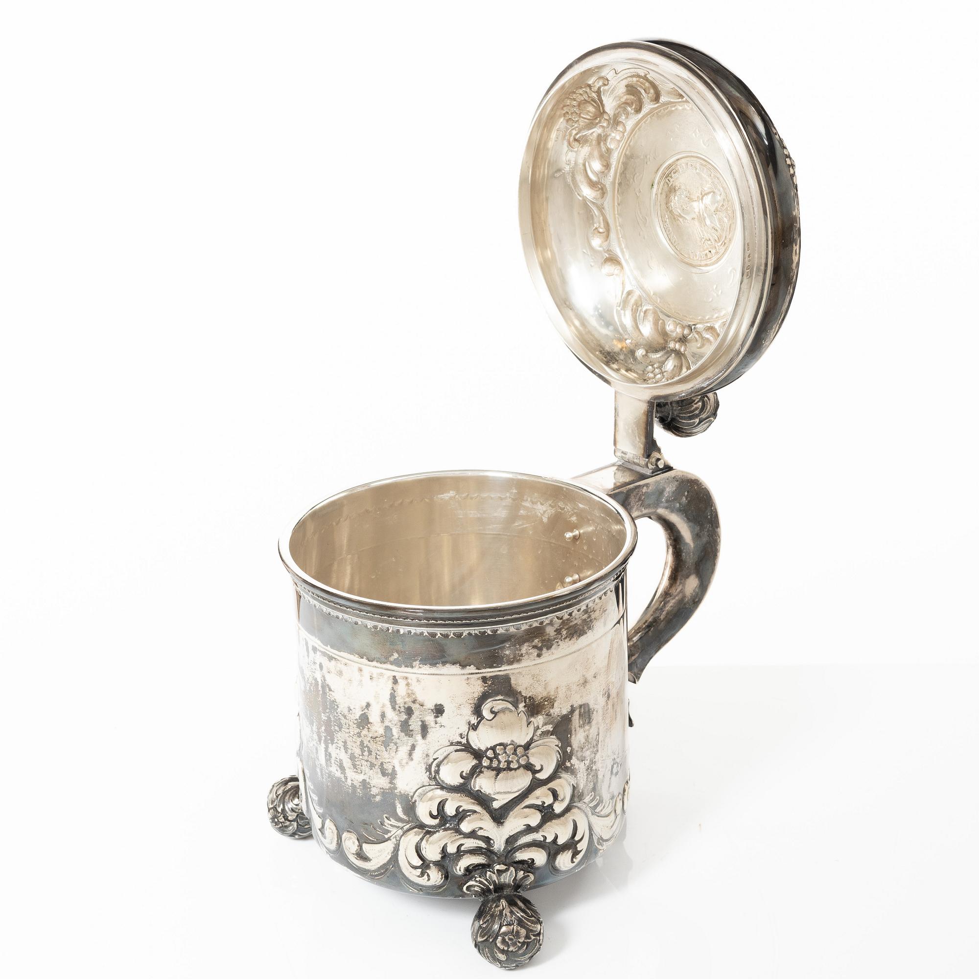 Dryckeskanna, silver, barockstil, CG Hallberg, Stockholm 1939.