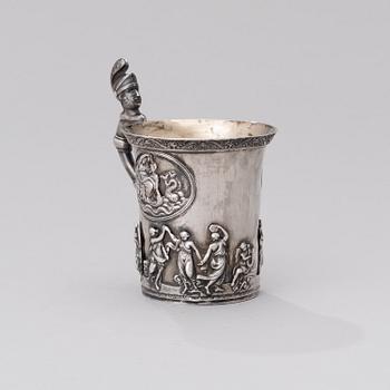 A RUSSIAN SILVER MUG, silver, P.Muller, St:Petersburg 1830.