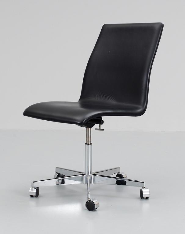 SKRIVBORDSSTOL, "Oxford", Arne Jacobsen, Fritz Hansen, Danmark, 2004.