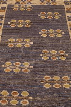 Märta Måås-Fjetterström, A TEXTILE, "Blåklockan", flat weave, ca 185-189 x 80-81 cm, signed MMF.