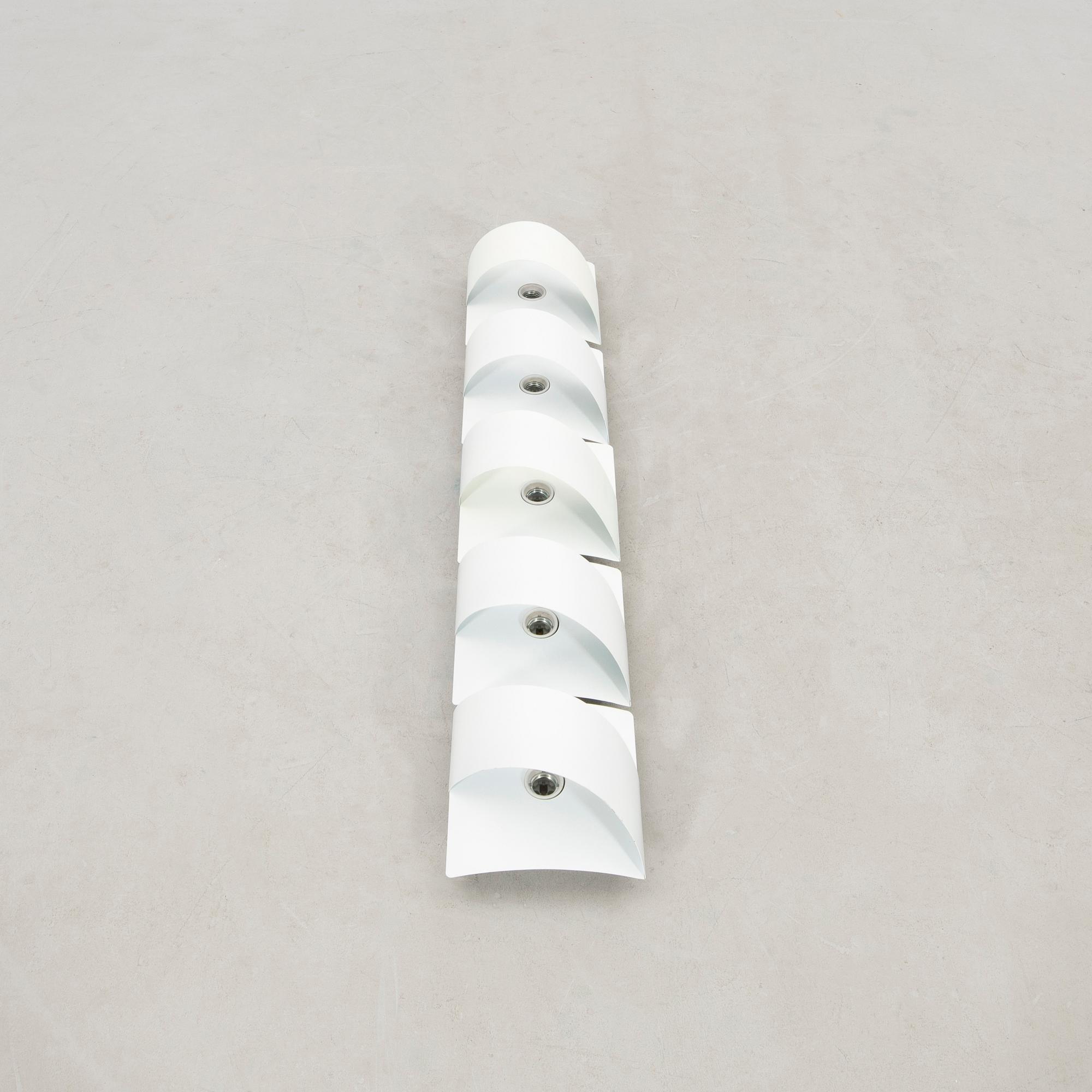 Peter Celsing, vägglampor 5 st "Band" Falkenbergs belysning sent 1900-tal.