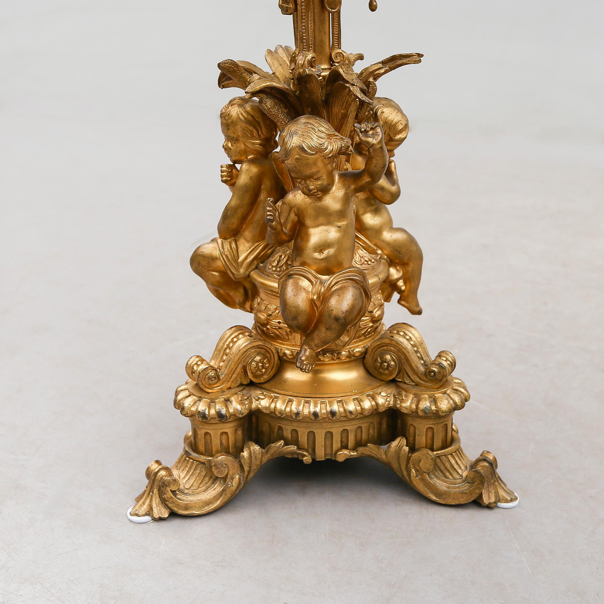 KANDELABRAR, 1 par, brons, Frankrike, 1800-talets andra hälft.