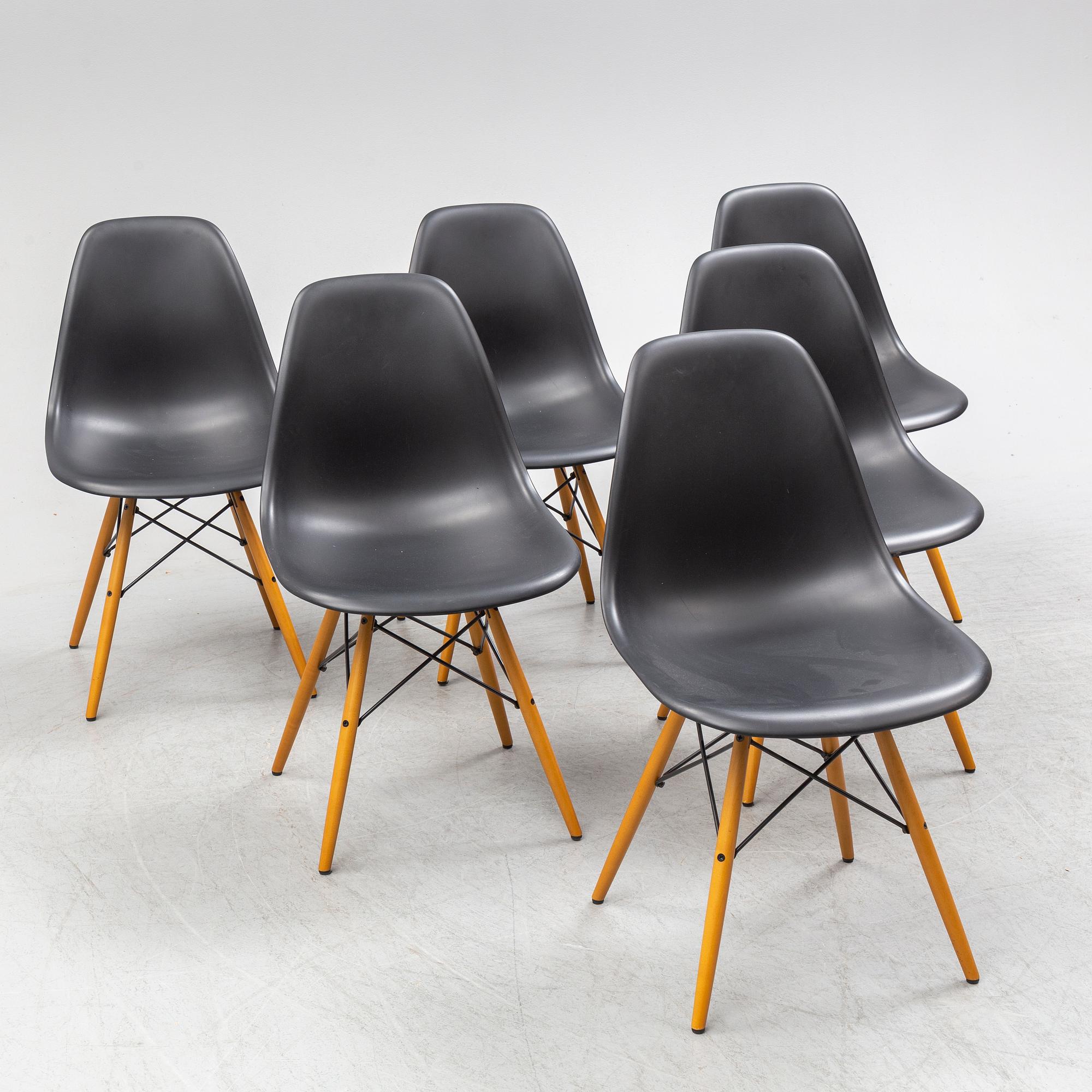 CHARLES & RAY EAMES, stolar, 6 st, "Plastic chair", Vitra.