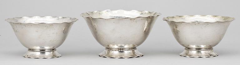 SKÅLAR, 3 st, silver, Furnia AB, GABF, Stockholm 1929. Tot vikt ca 550 gram.