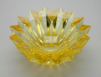 SKÅL, glas, "Näckros", signerad Aimo Okkolin, Riihimäen Lasi.
