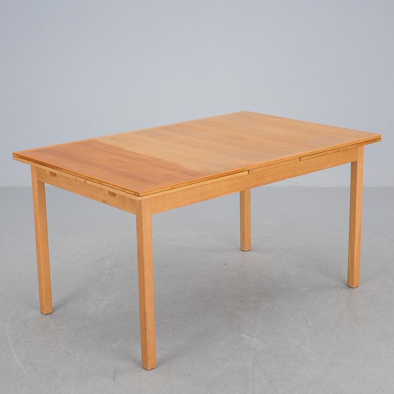 BORD och STOLAR, 4 st, "Garmi", Nils Jonsson, Troeds.  1900-talets andra hälft.