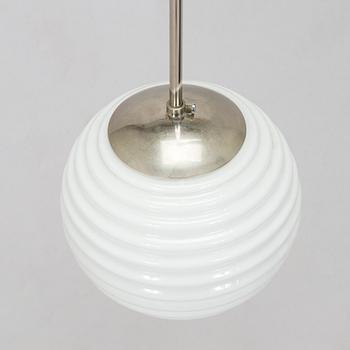 Taklampa, modell 50162, Idman, 1900-talets mitt.