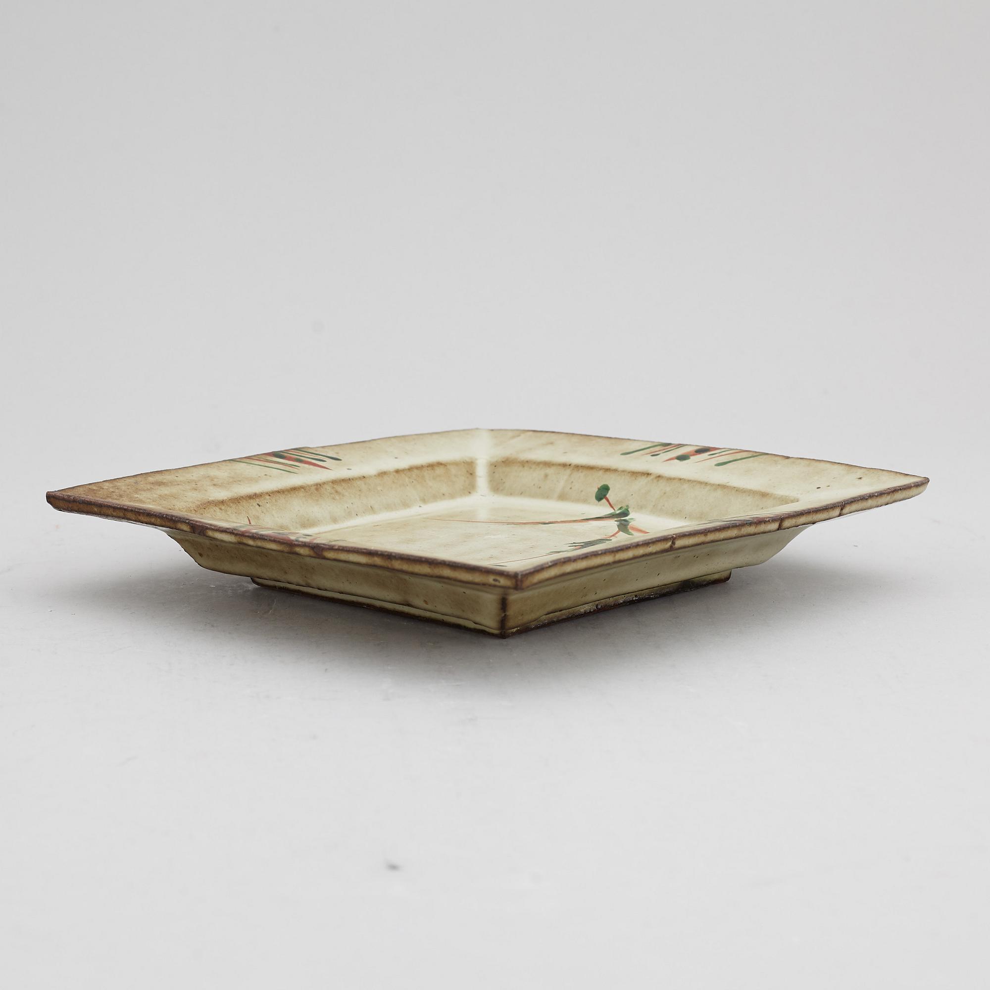 WAKAO TOSHISADA (f. 1932), tillskriven, fat, stengods, Japan.