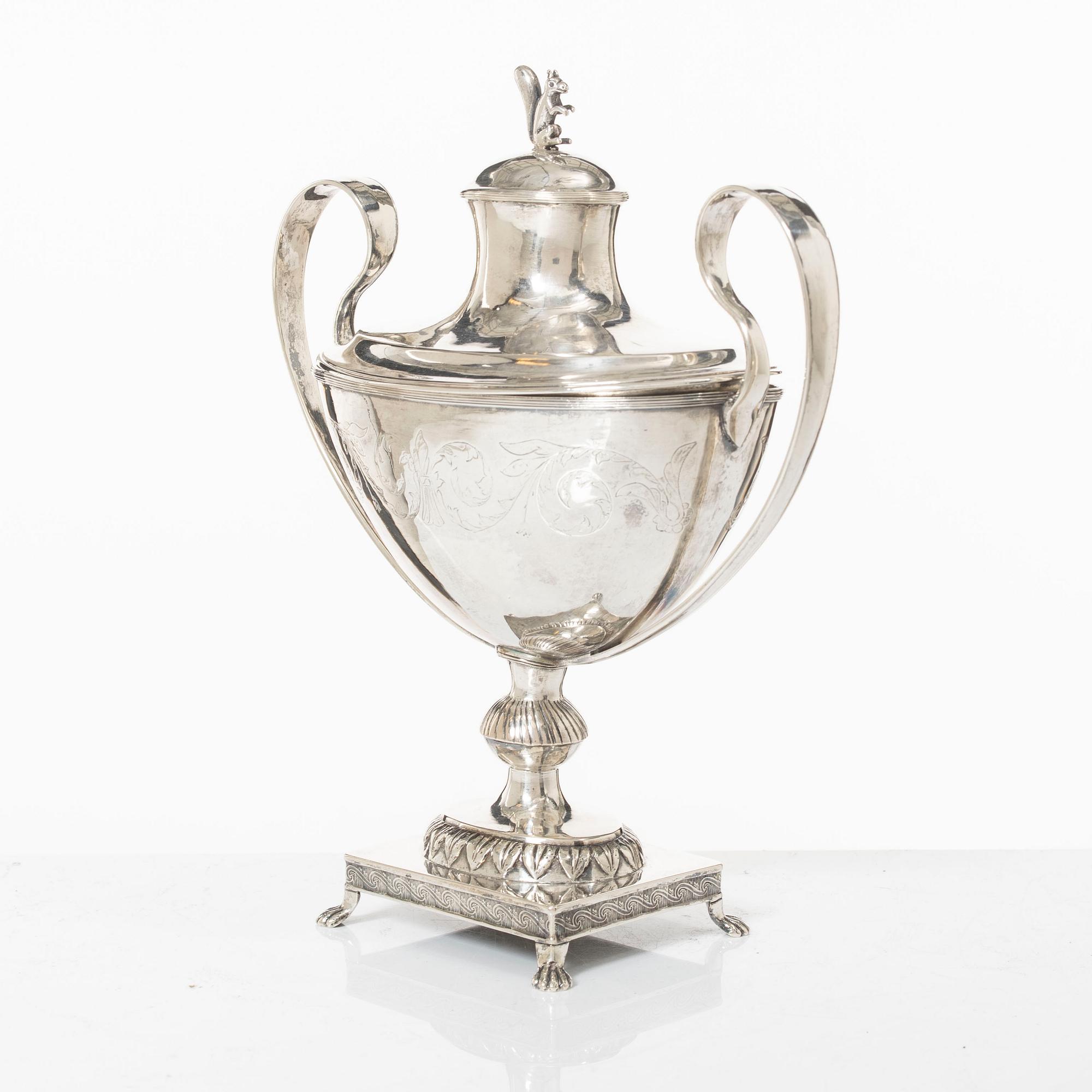 A Swedish silver sugarbowl with cover, marks of Lars Beckaman, Alingsås 1824.