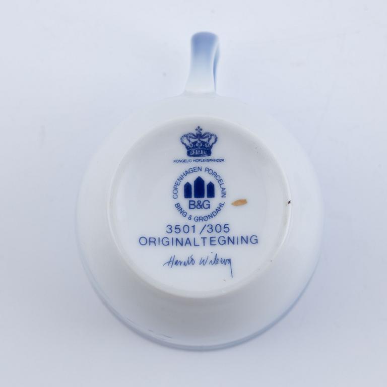 Harald Wiberg, Christmas service, 48 pieces, porcelain, "Tomten", Royal Copenhagen and Bing & Grøndahl, Denmark.