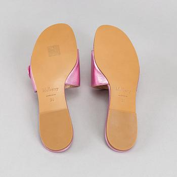 Mulberry, a pair of pinc metallic leather 'Opera Buckle Slide' sandals, size 39.
